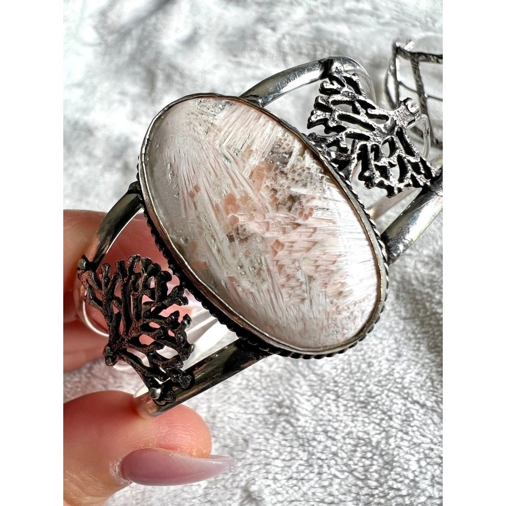 Bracelet Scolecite with peach stilbite